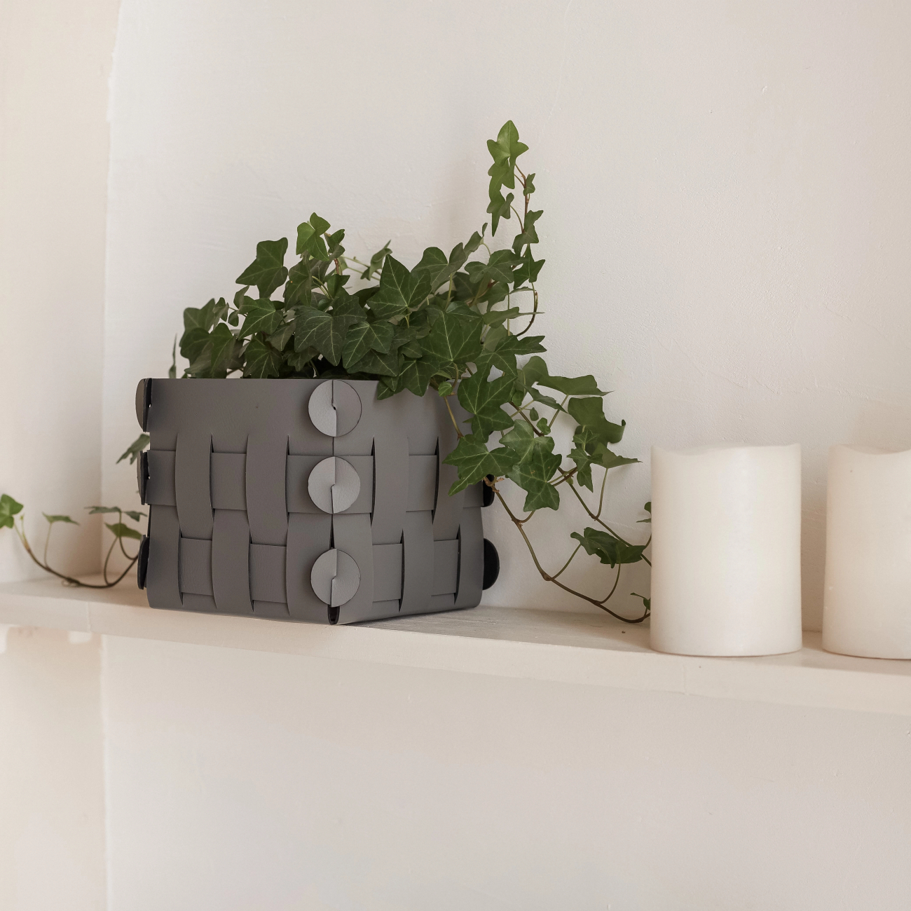 Корзинка SHLESSER 13х13 серая, кожа ADJ 9860.03.TS16