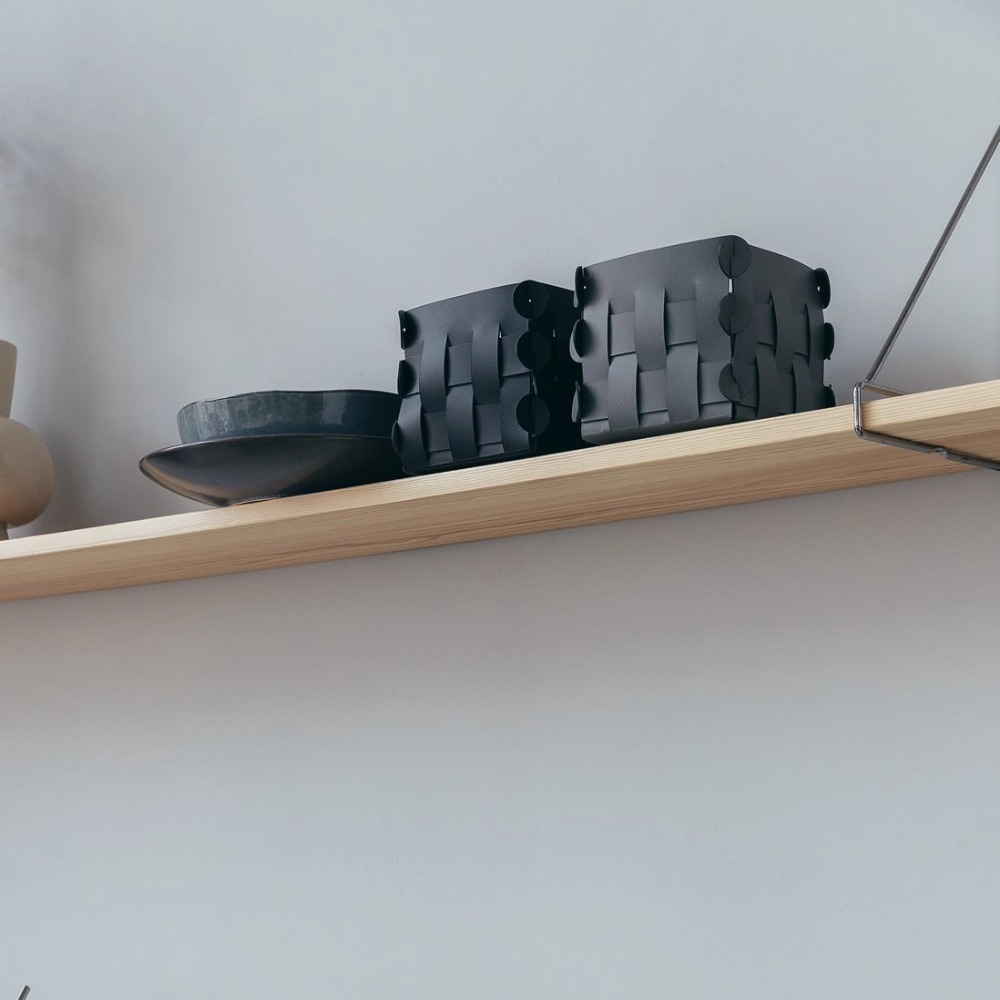 Корзинка SHLESSER 13х13 серая, кожа ADJ 9860.03.TS16