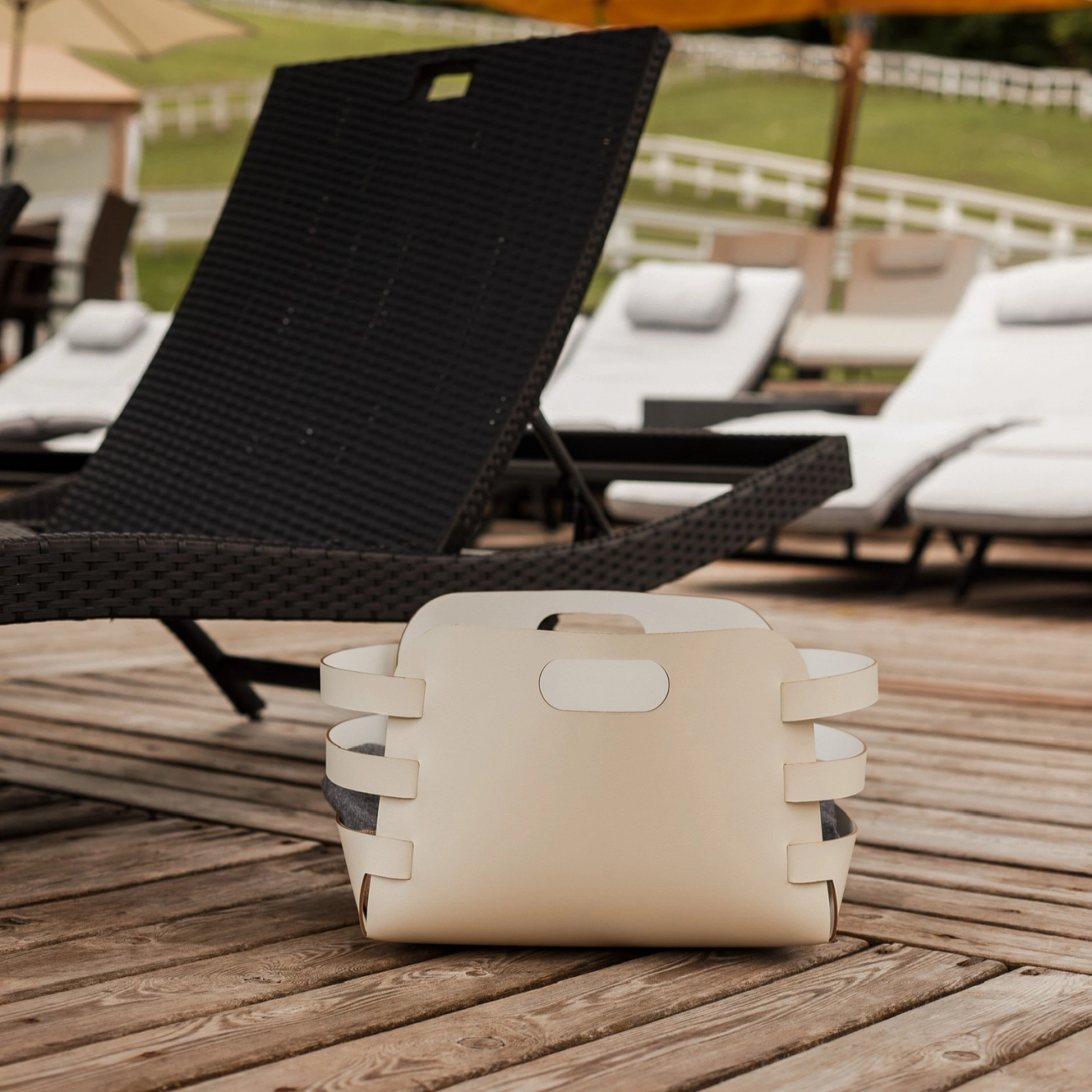 Корзина RIGA 27x36 панна кота, кожа ADJ 9687.16.TS30