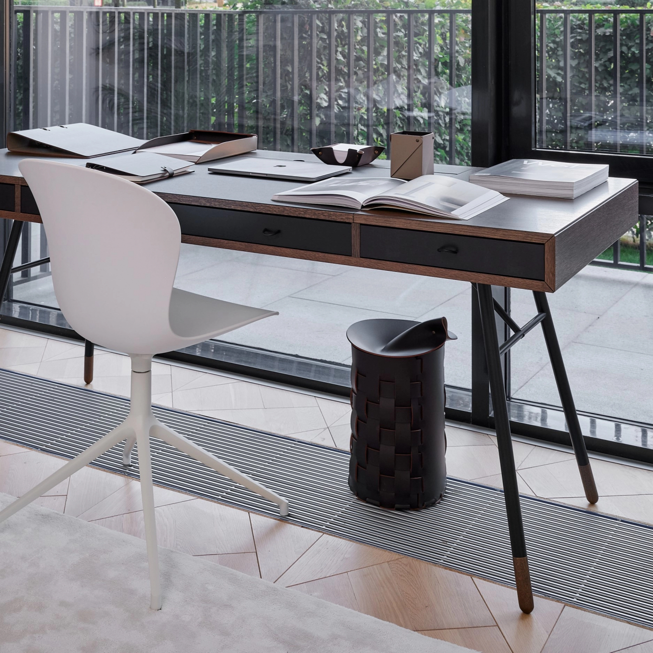 Корзина BOTTEGA круглая 35 см шоколад, кожа ADJ 2035.06.TS30