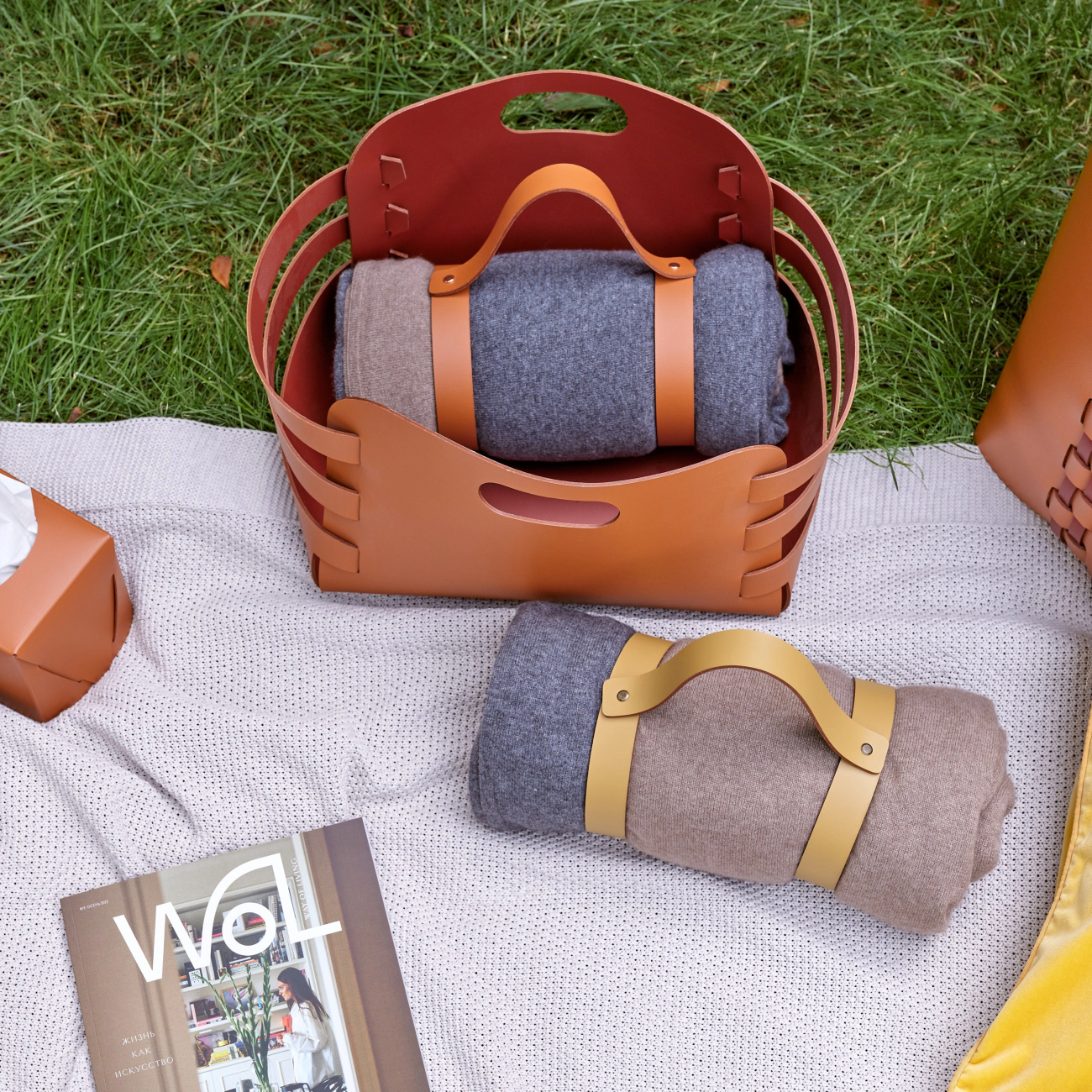 Корзина RIGA 27x36 коньяк, кожа ADJ 9687.09.TS30