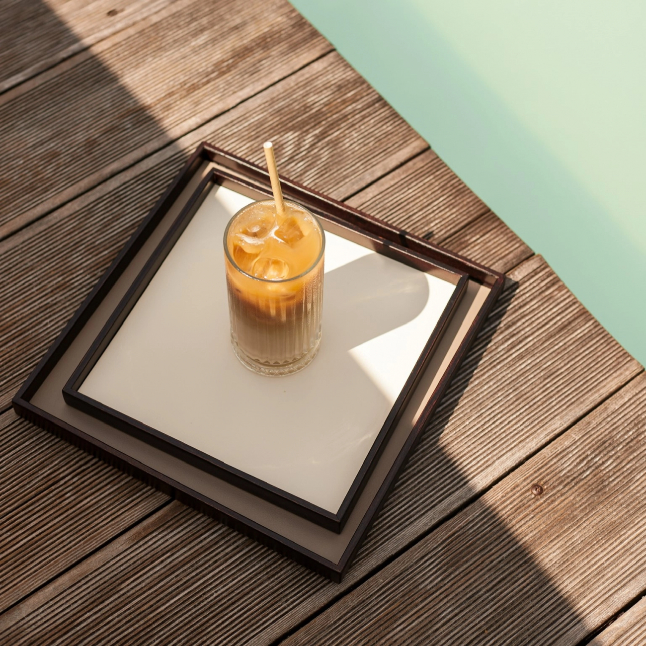 Поднос MONDO 30x30 капучино, кожа, древесная паста ADJ 0063.04.W