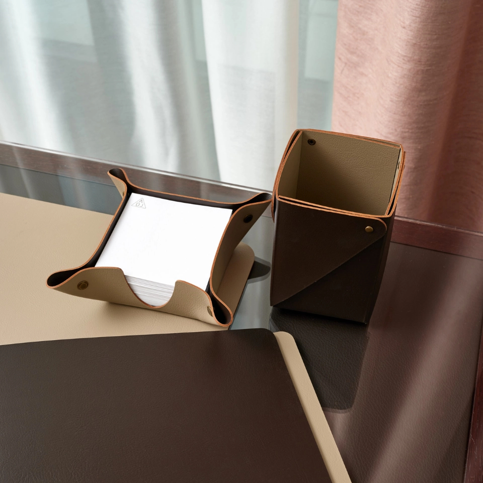 Подставка для бумажных блоков 10x10 капучино, кожа – 2