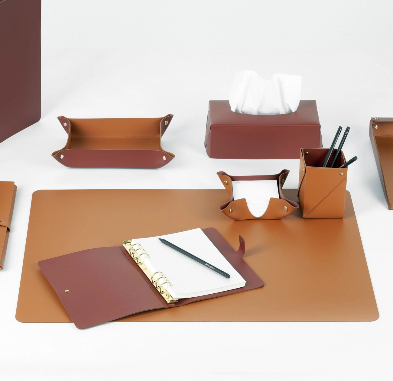 Блокнот 25х16.5 коньяк, кожа – 2