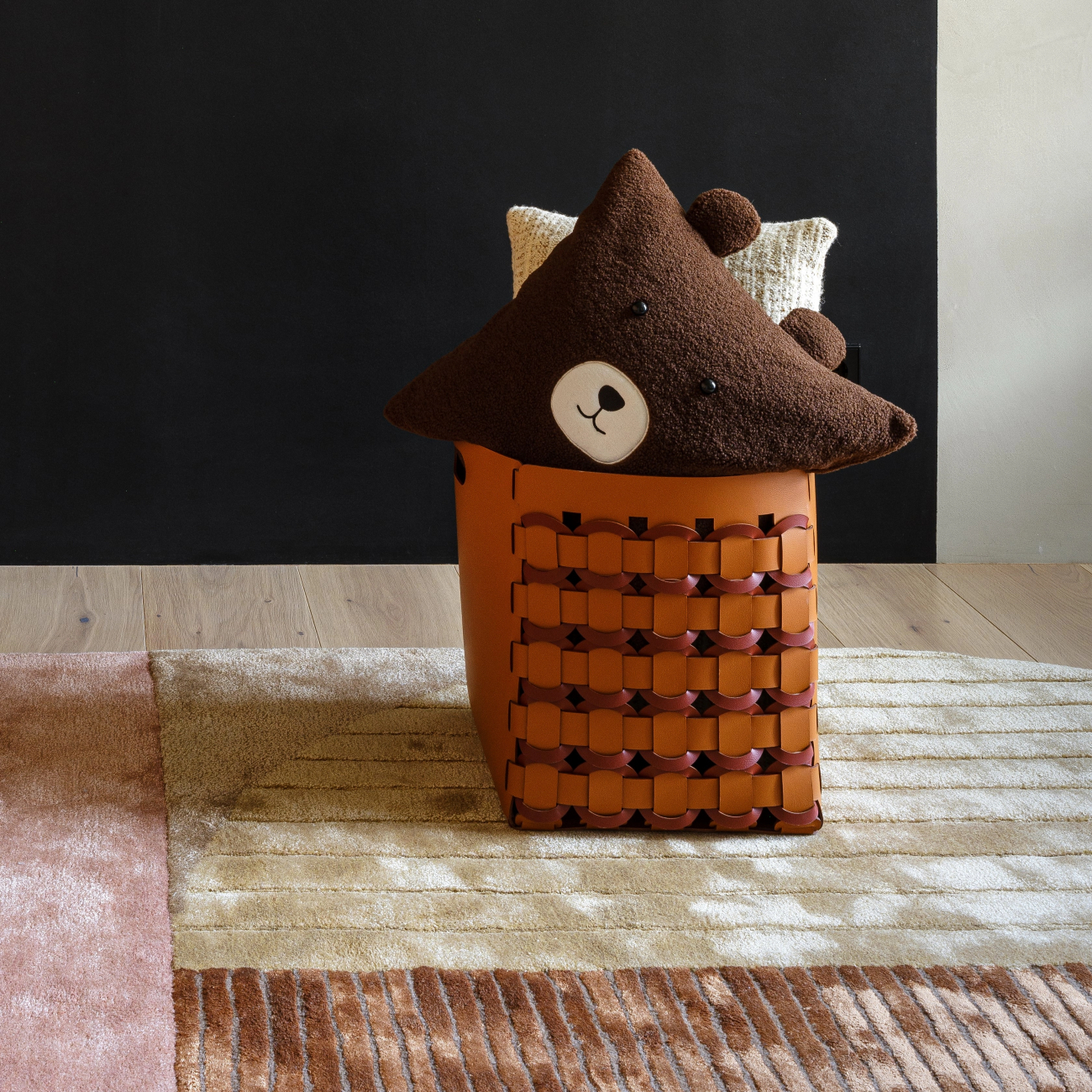 Корзина GEOMETRIA 35x35 круглое плетение, коньяк, кожа ADJ 3047R.09.TS30