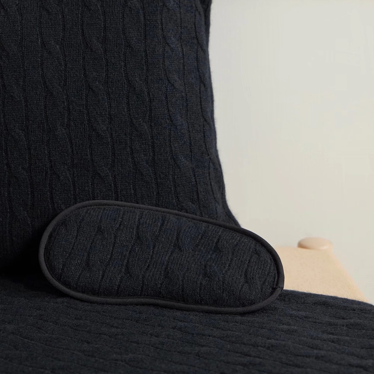 Дорожный набор CABLE плед, маска и сумка, черный кашемир Ralph Lauren Home 650518351007