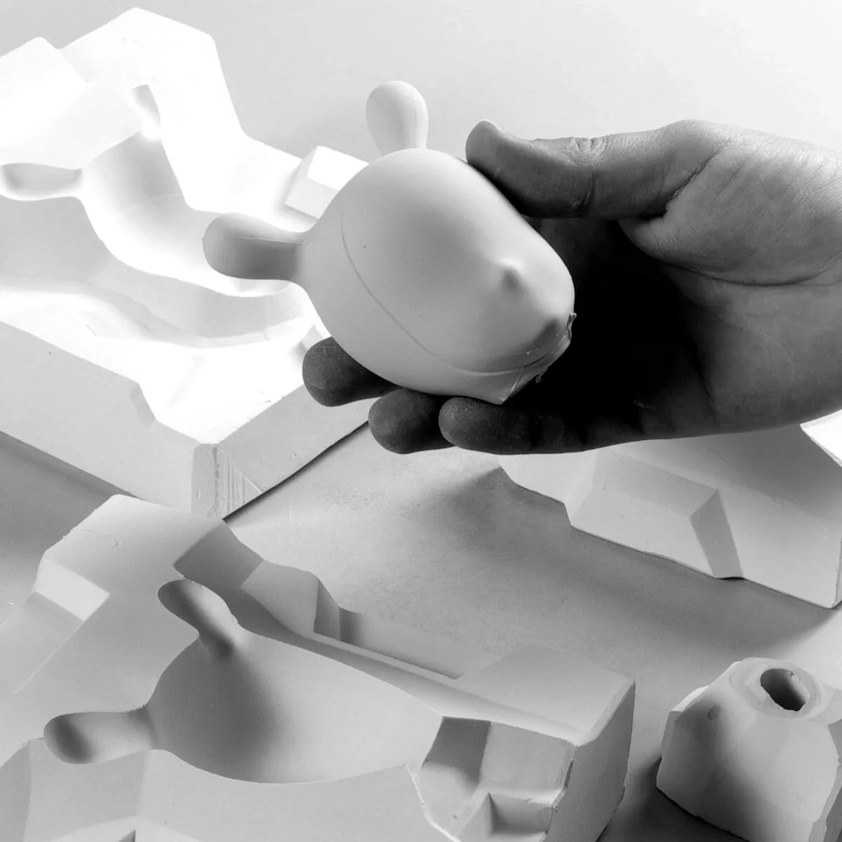 Статуэтка Пришелец 30 см тёмно-синий, фарфор Lladro 01007750