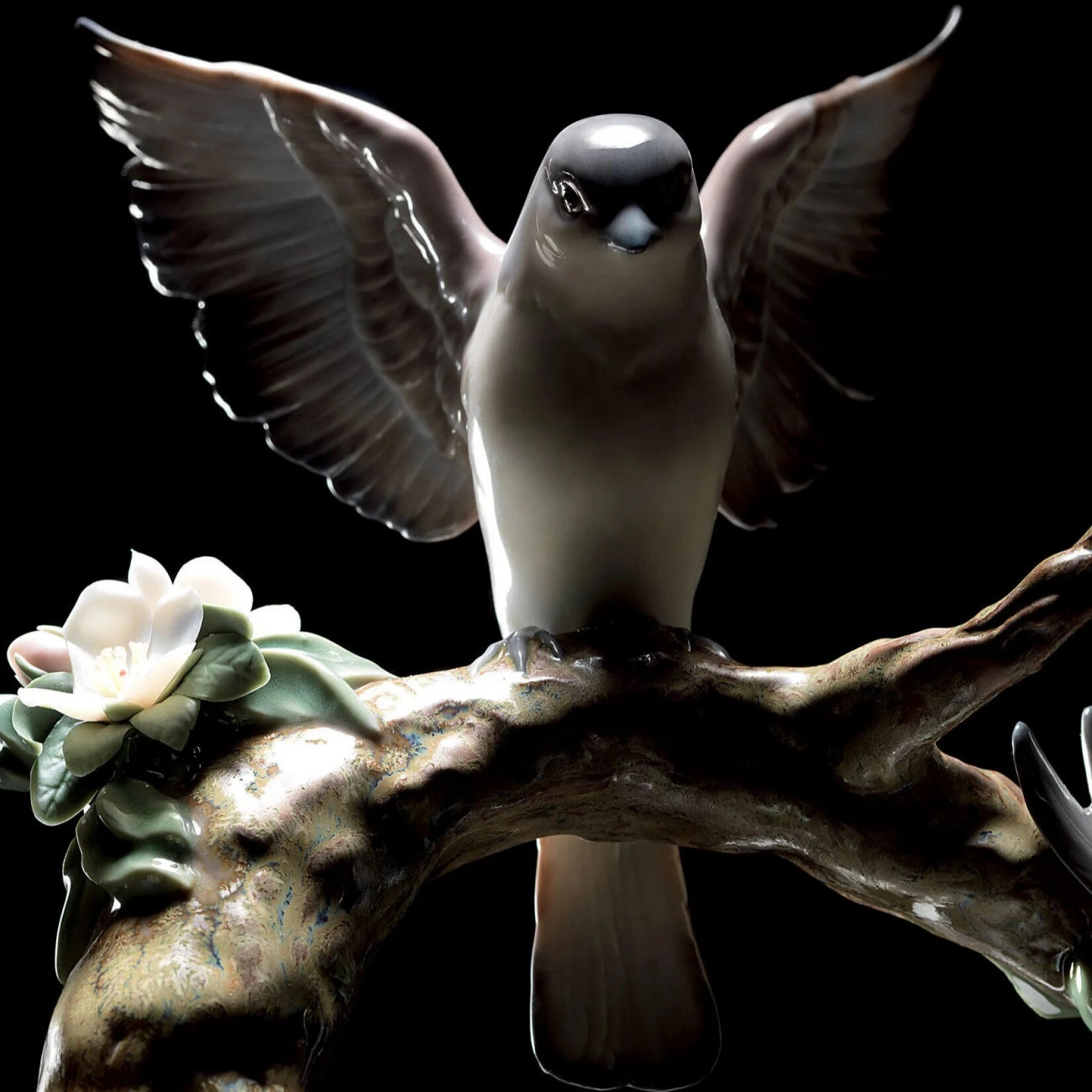 Статуэтка Лесные трели 47х28 см фарфор – 2