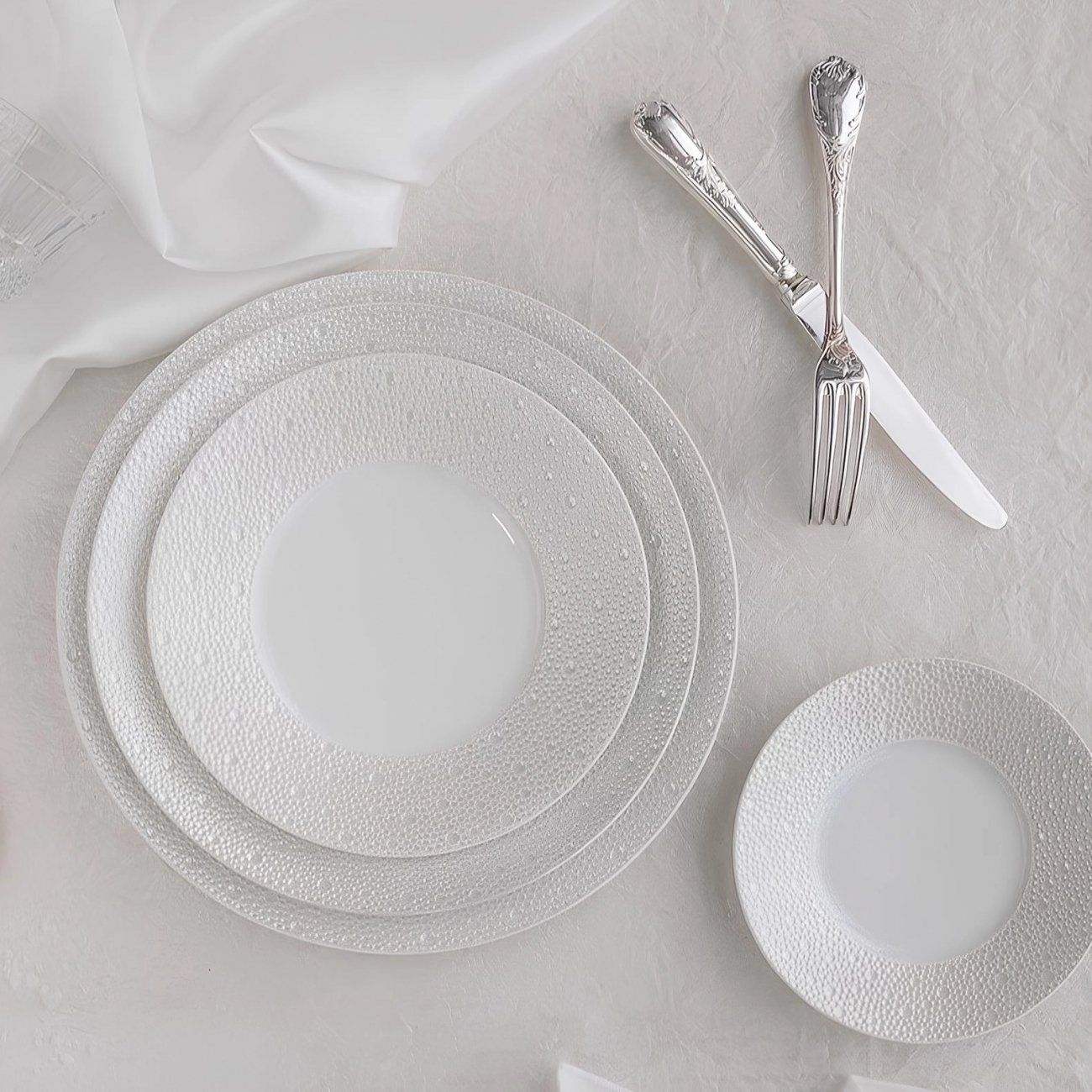 Тарелка подстановочная Ecume Perle 29.5 см фарфор – 2