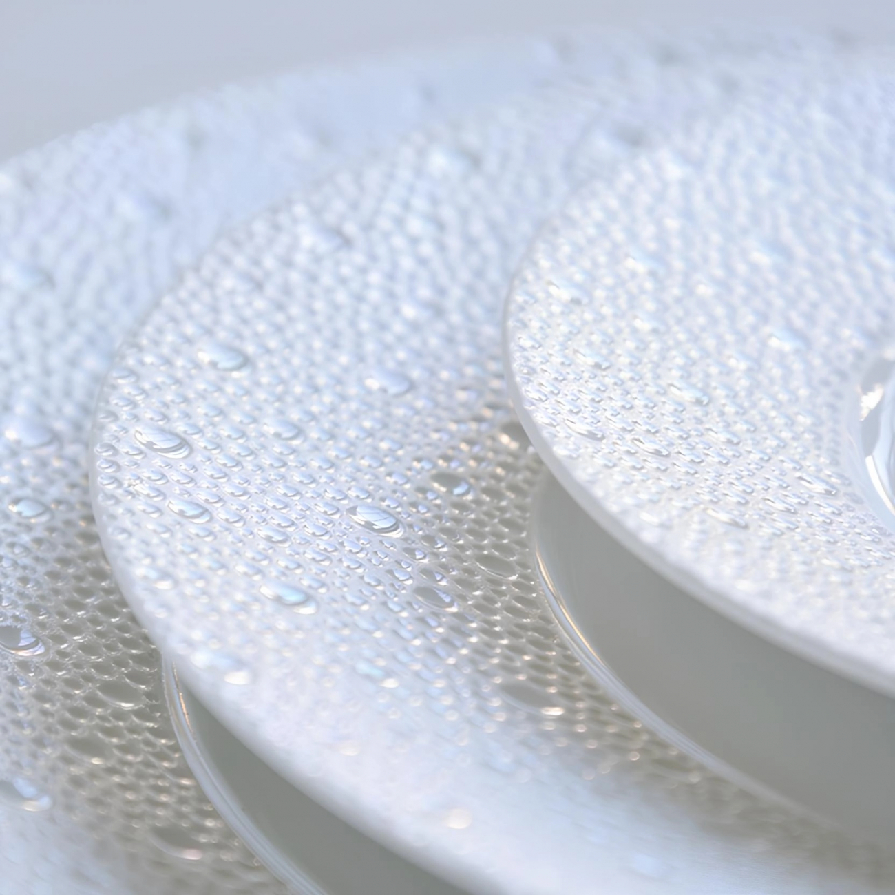 Тарелка подстановочная Ecume Perle 29.5 см фарфор Bernardaud 1975/7