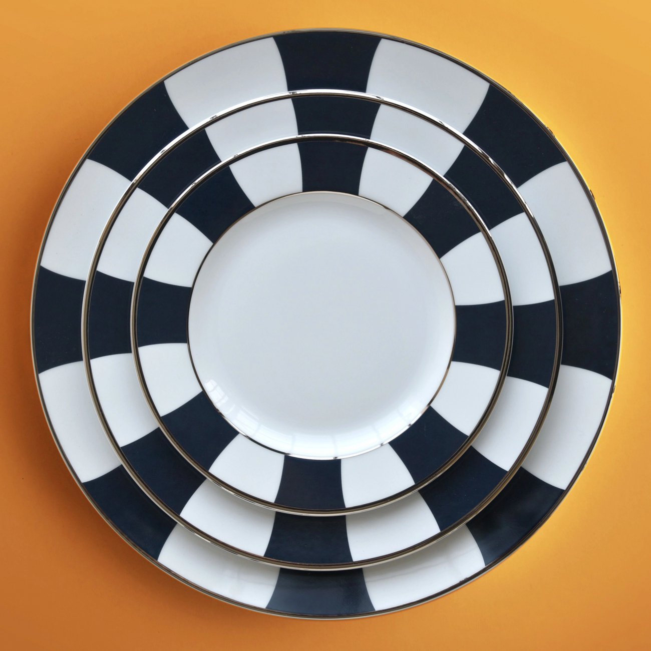 Тарелка обеденная Galerie Royal Bleu Nuit 26 см, фарфор – 2