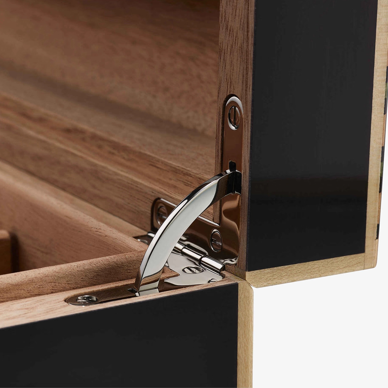 Хьюмидор LOUXOR 30х25 см дерево Baccarat 2817392