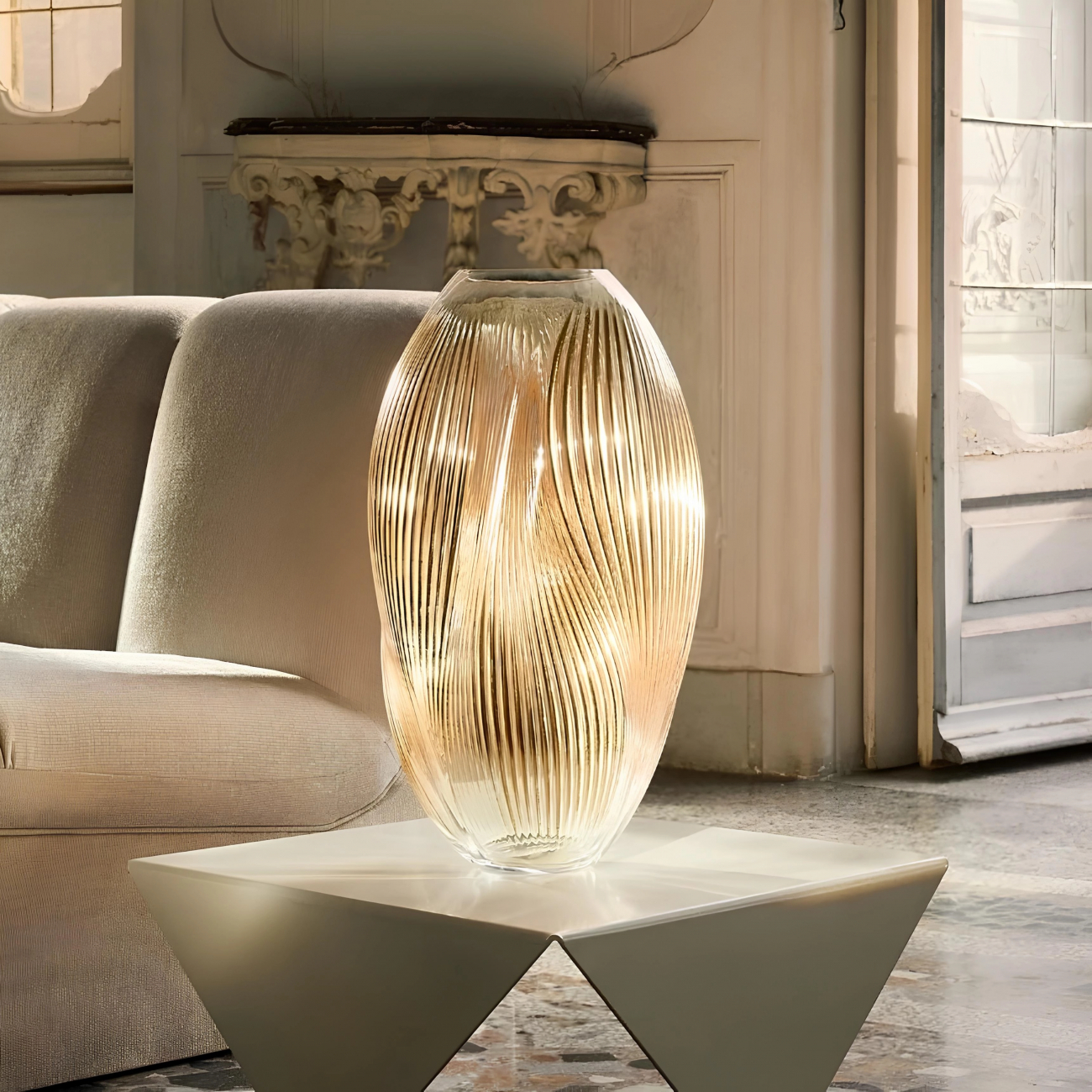 Ваза Alize 22 см золото, хрусталь Lalique 10862400