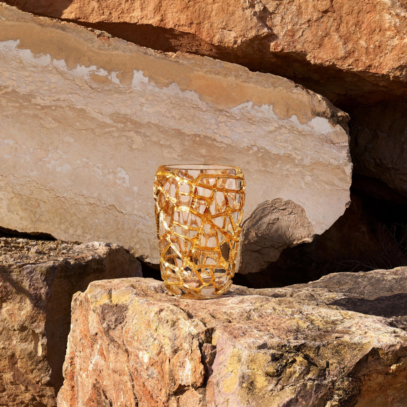 Ваза Magnitude 38 см позолота, хрусталь Lalique 10862800