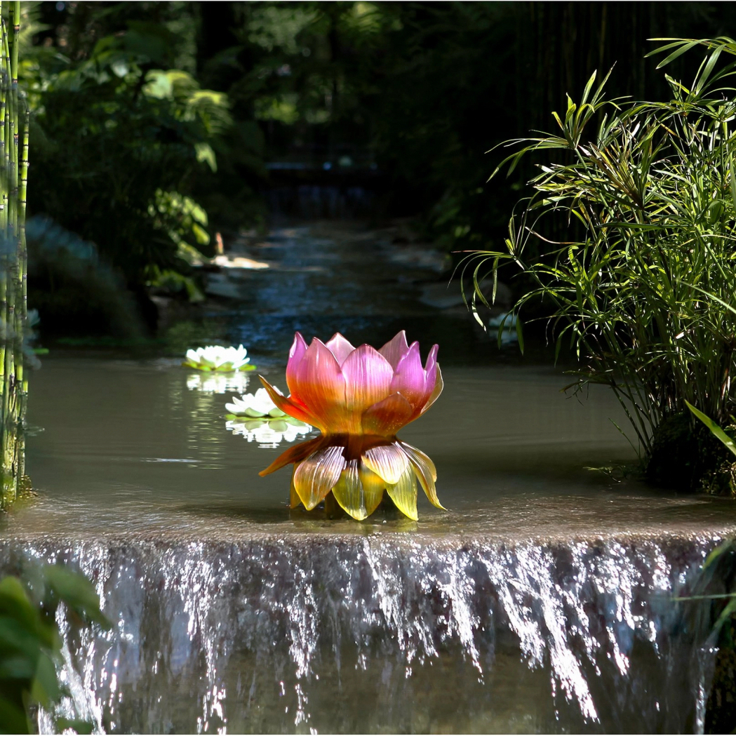 Ваза для цветов JARDIN DE LOTUS 26 см хрусталь оранжево-розовая Daum 05866