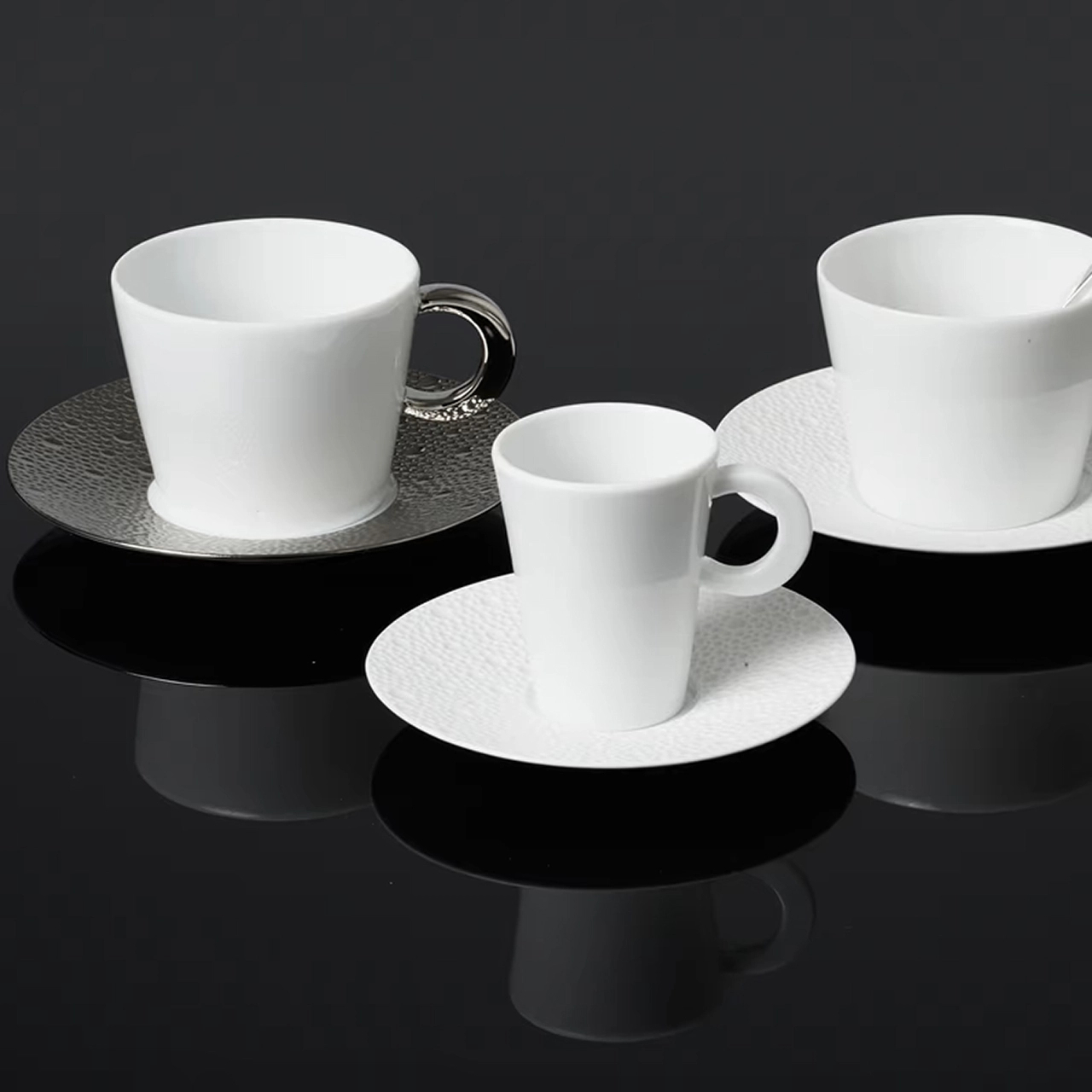 Чайная чашка с блюдцем ECUME PLATINE 170 мл фарфор платина Bernardaud 0738/20454