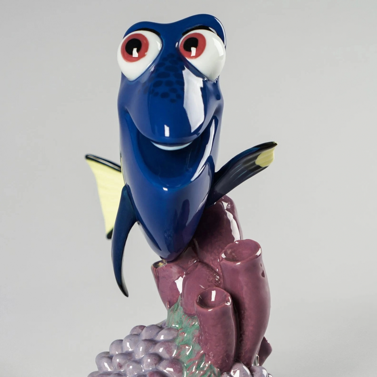 Статуэтка Дори 17 см фарфор Lladro 01009349