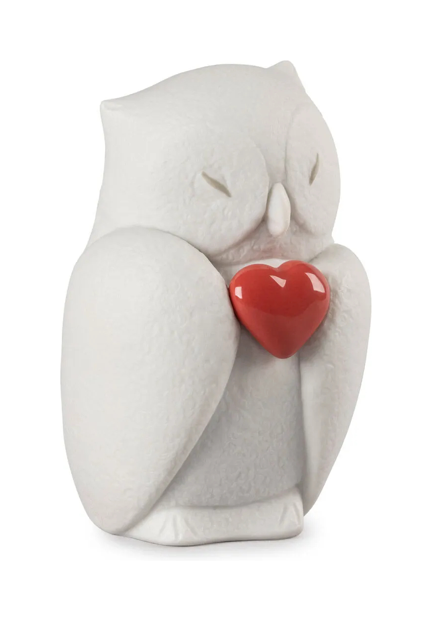Статуэтка Сова с сердечком 10 см белая, фарфор 