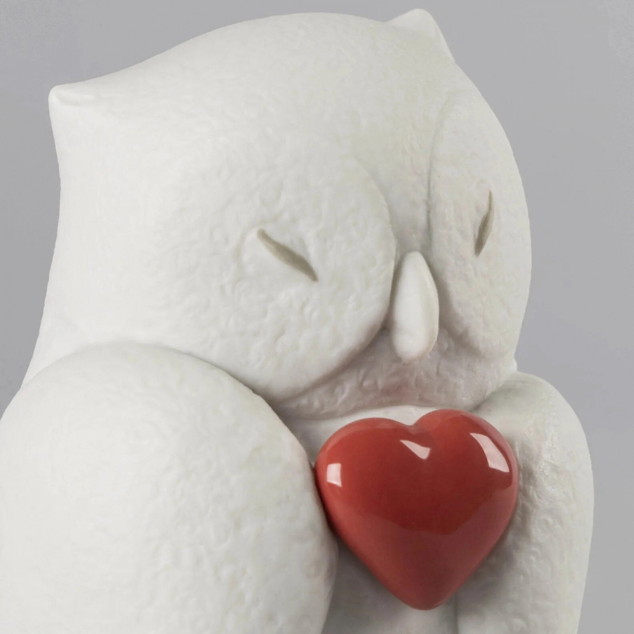 Статуэтка Сова с сердечком 10 см белая, фарфор  Lladro 01009442