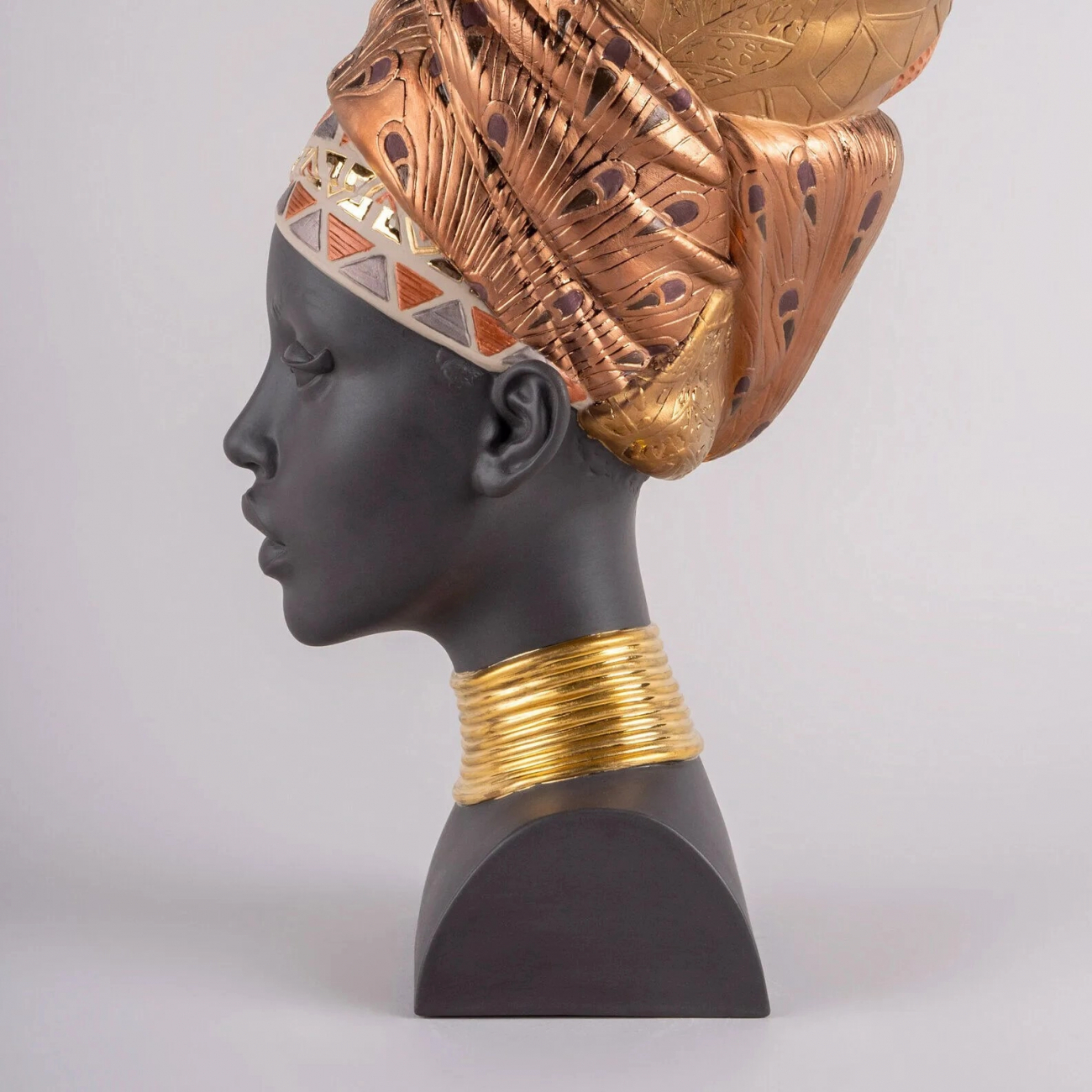 Статуэтка Душа Африки 45 см фарфор Lladro 01009554