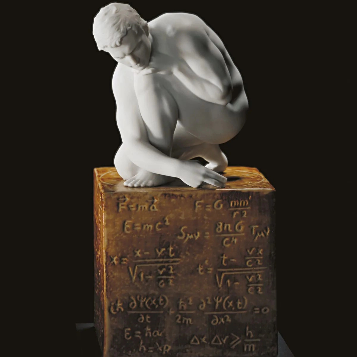 Статуэтка Знания 31 см фарфор Lladro 01018018