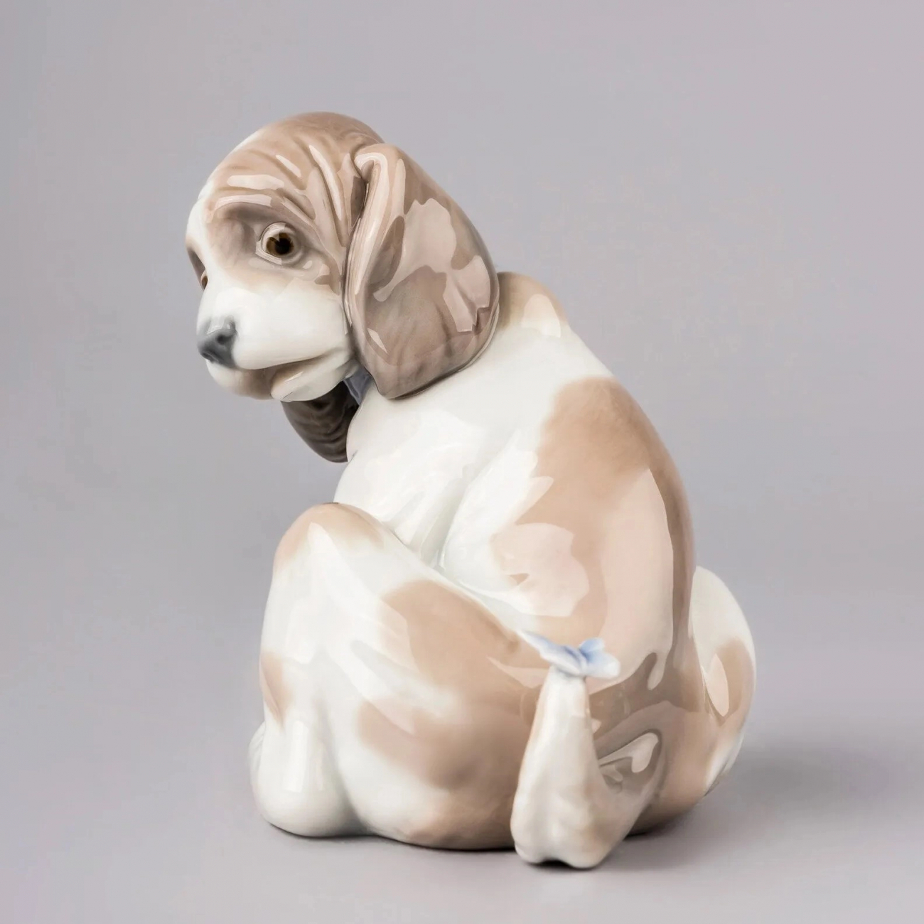 Статуэтка Удивлённая собака 11 см фарфор Lladro 01006210