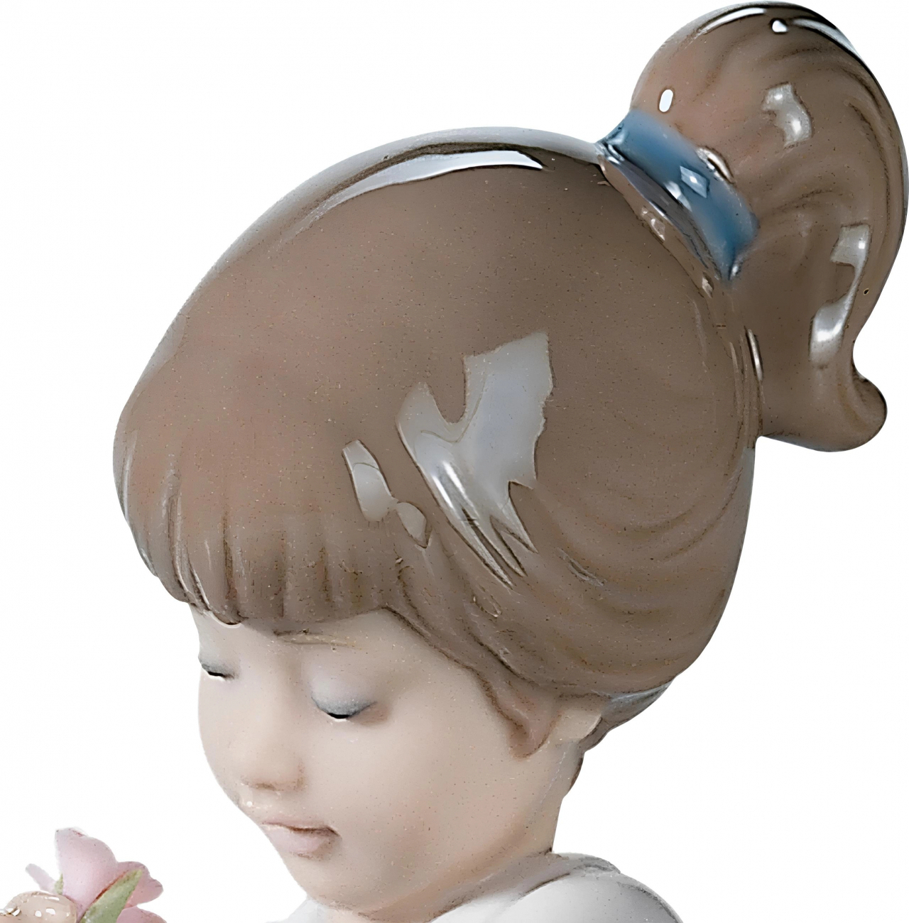 Статуэтка Элегантное прикосновение 15 см фарфор Lladro 01006862