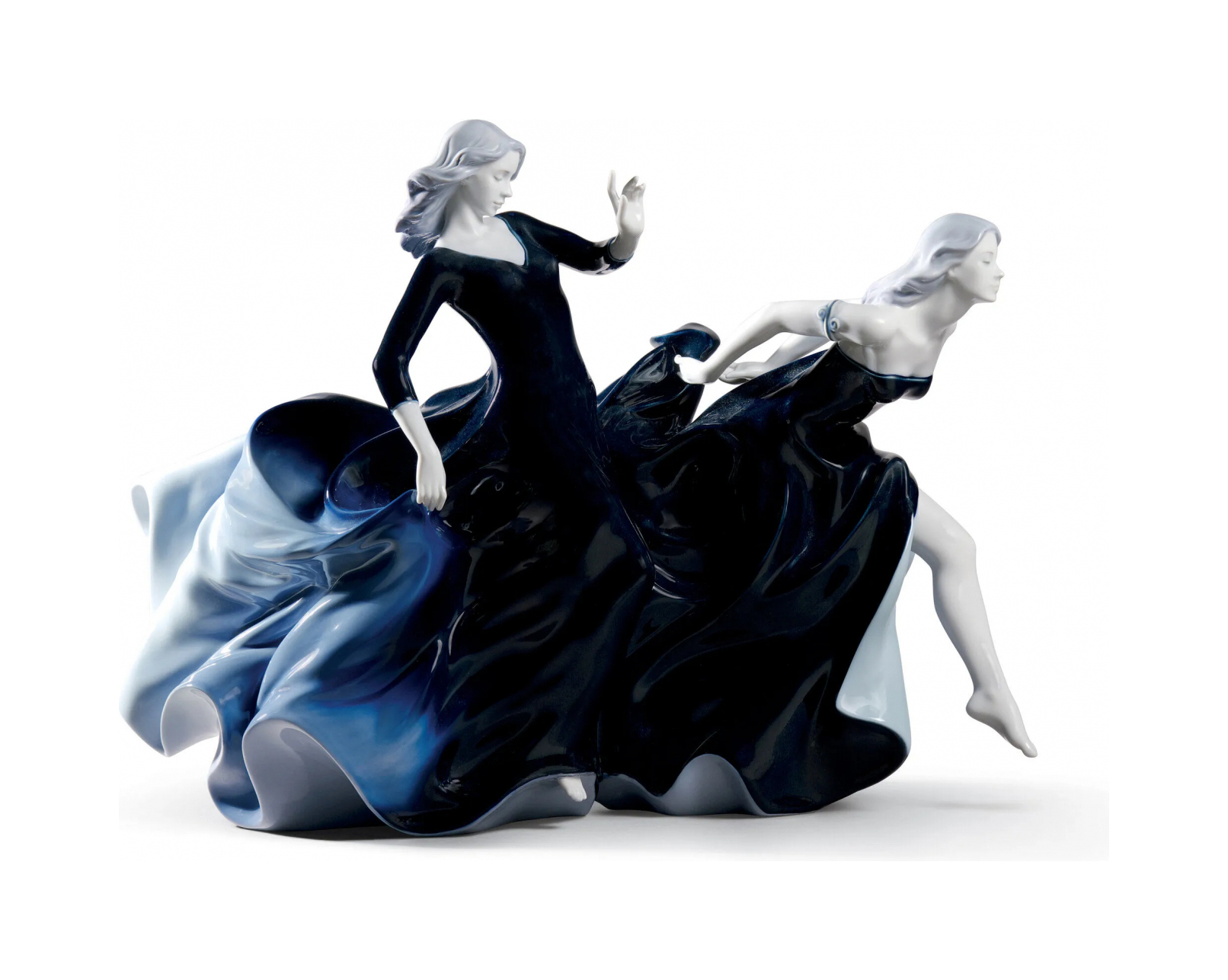 Статуэтка Ночное приближение 57х26 см тёмно-синяя, фарфор