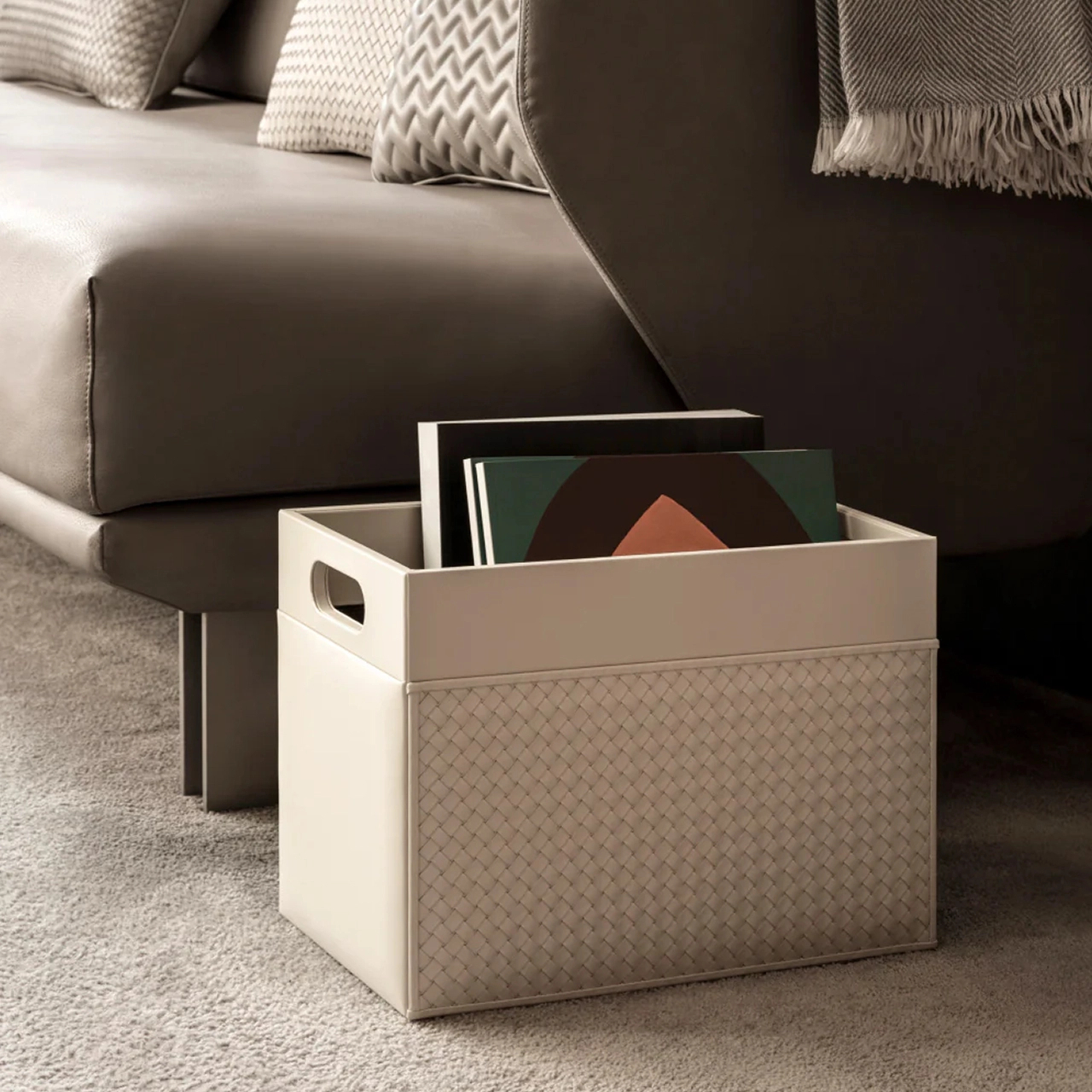 Журнальница EMY 35х25 см кожа бежевая – 2