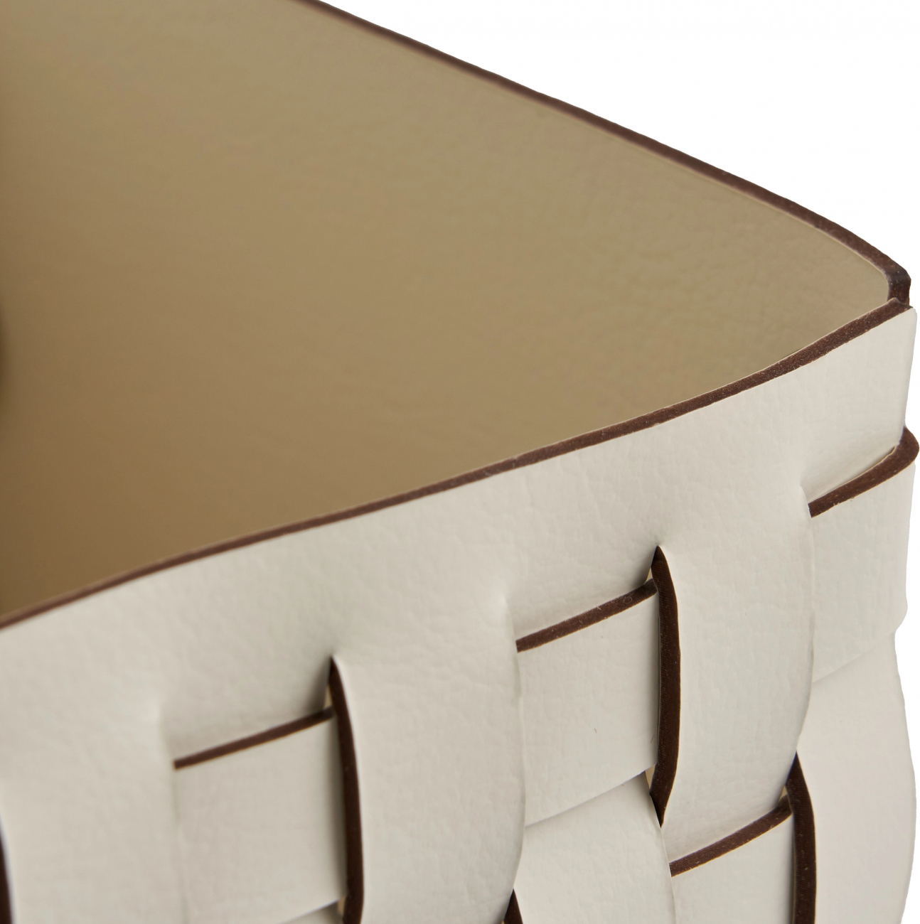 Корзиночка BOTTEGA с крышкой 12x12 белая, кожа ADJ 1515.10.TS16